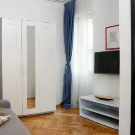 Charming Vintage Apartment