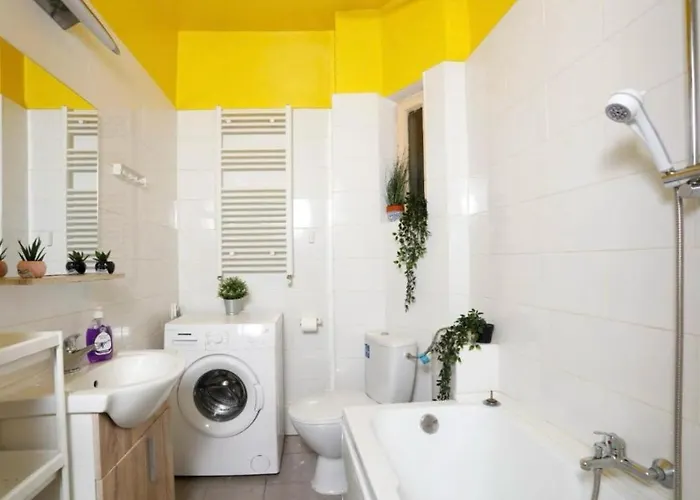 Charming Vintage * Bukurešť