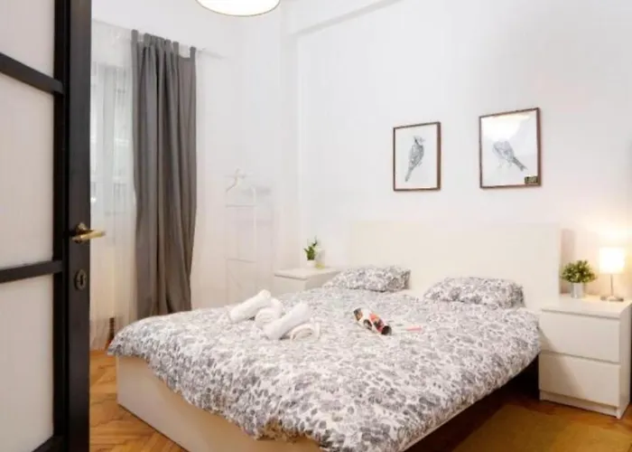 Apartment Charming Vintage